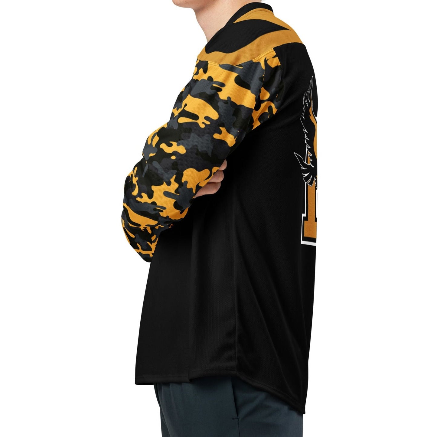 Camiseta con mangas camufladas de los Hobbs Eagles